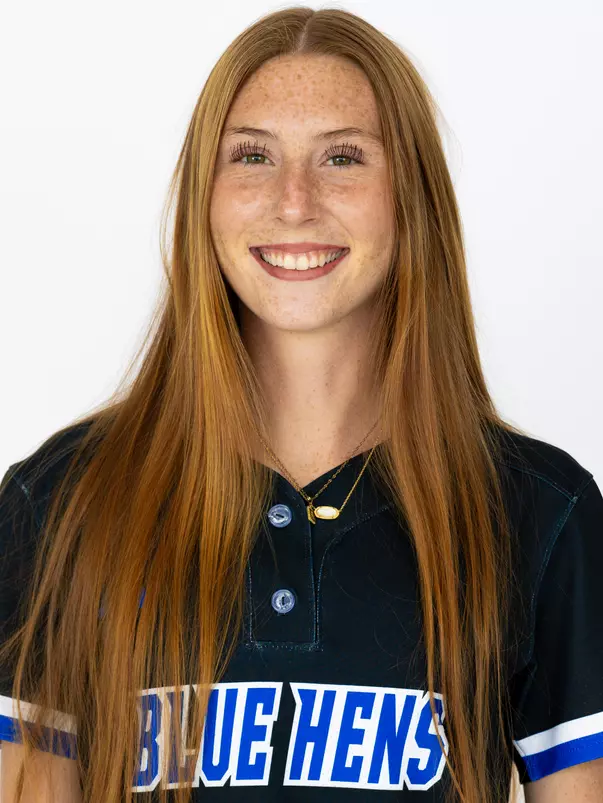 2027 Delaware Softball Headshots