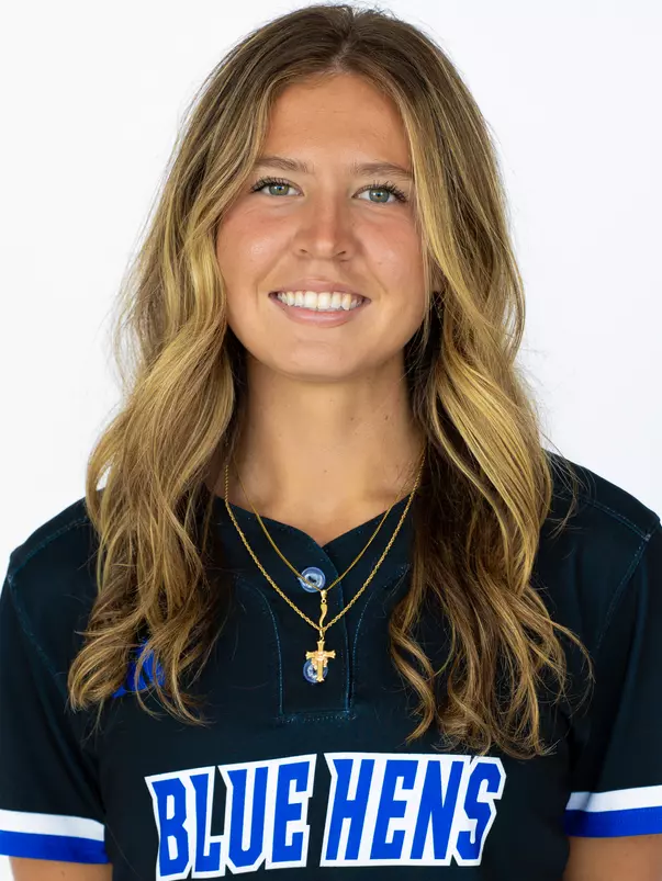 2027 Delaware Softball Headshots