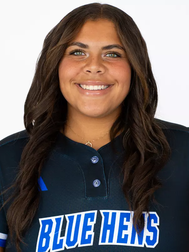 2027 Delaware Softball Headshots