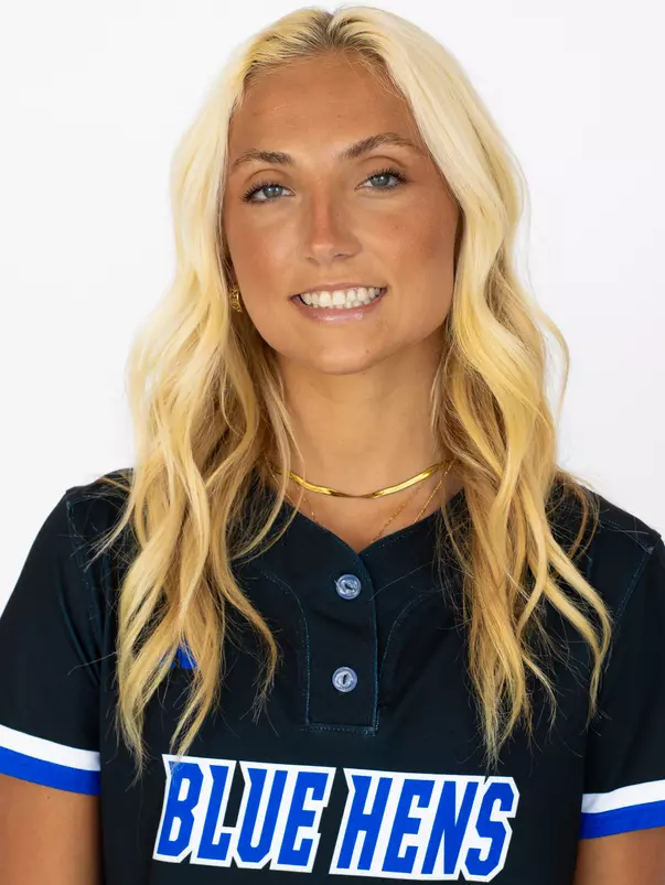 2027 Delaware Softball Headshots