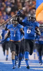 Boise State Rolls in 48-7 Victory Over Wyoming