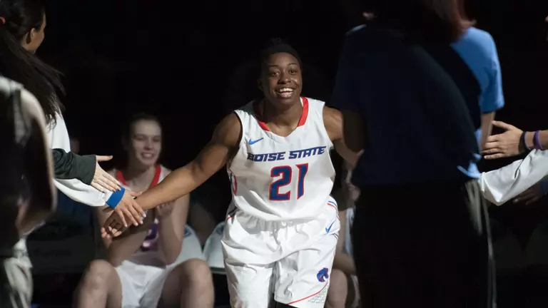 Broncos Ready for GCI Great Alaska Shootout