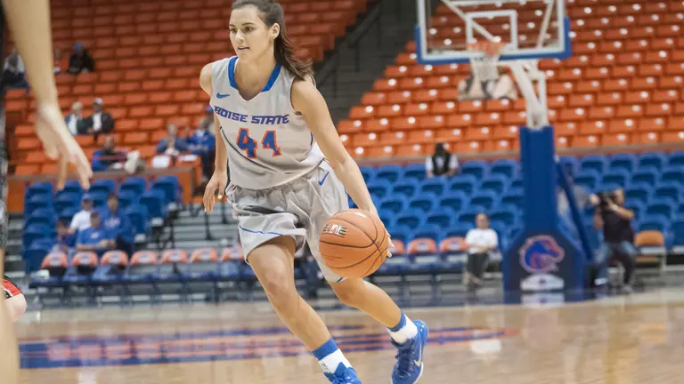 Boise State Holds Off Northwest Nazarene 84-83