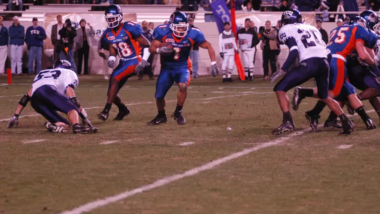 Blue Chaos Flag to be Raised by Chris Carr