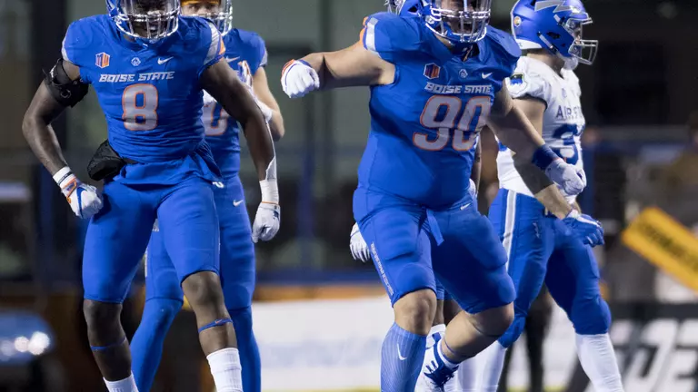 Boise State Grounds Air Force, 44-19