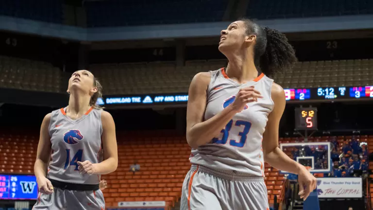 Bigs Power 73-47 Win At Portland