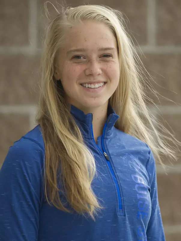 Cross Country, Track and Field, Portraits, Allison Corona photo. Kari Taylo