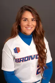 2019 Headshot of Cassidy Cangemi