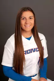 2019 Headshot of Rebekah Cervantes
