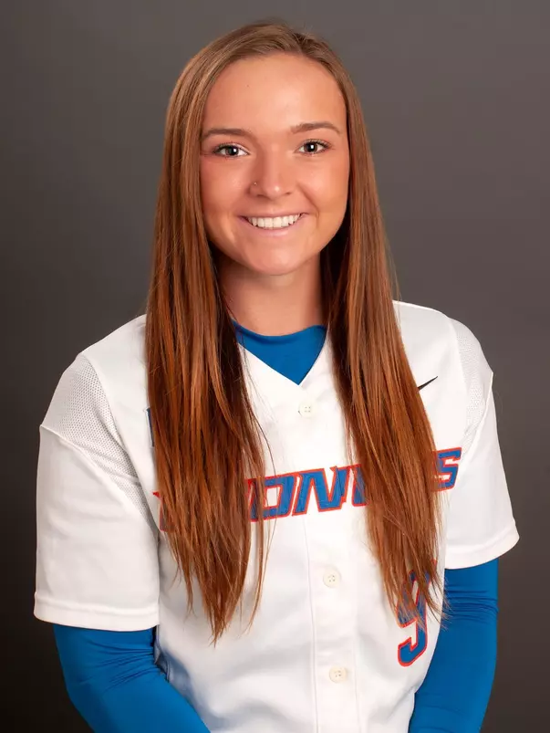 2019 Headshot of Kindra Davis