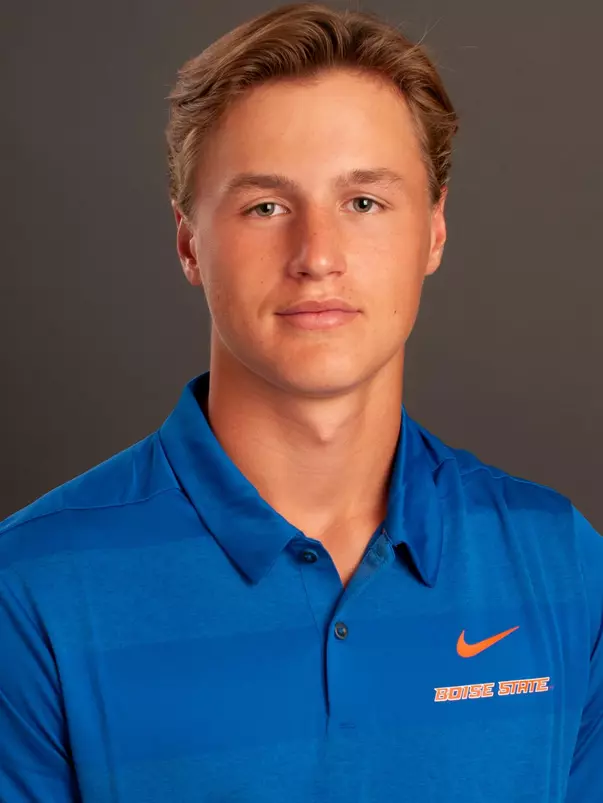 2018-19 Headshot of Simon Stenlund