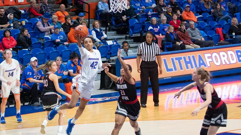 Broncos Dominate Southern Utah to Conclude Nonconference Play