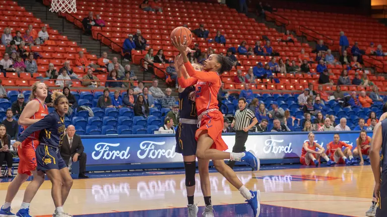 Coleman, Hodgins Pace Broncos To Win Over Eastern Washington