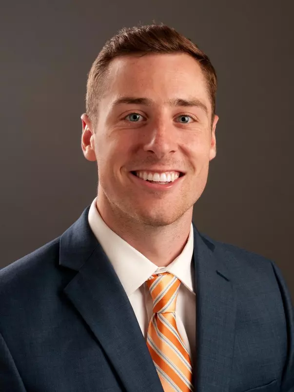 2018-19 Headshot of Drew Bryson