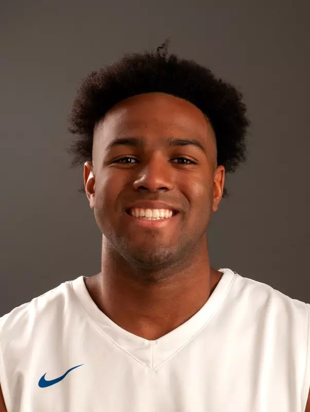 2018-19 Headshot of Mikey Frazier