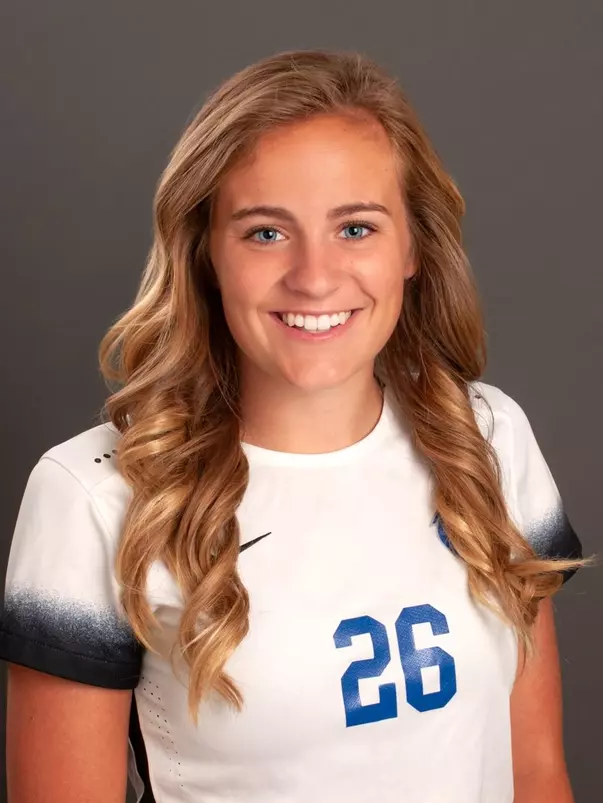 2018 Headshot of Raimee Sherle