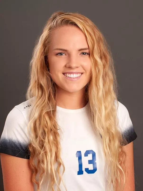 2018 Headshot of Allegra Weeks