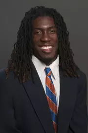 2018 Headshot of Robert Lewis