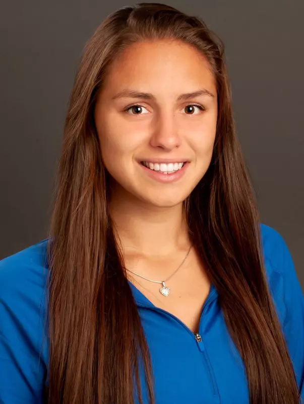 2018-19 Headshot of Wiktoria Nosek