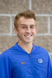 2018-19 Headshot of Riley Campbell