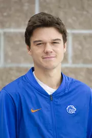 2018-19 Headshot of Addison DeHaven
