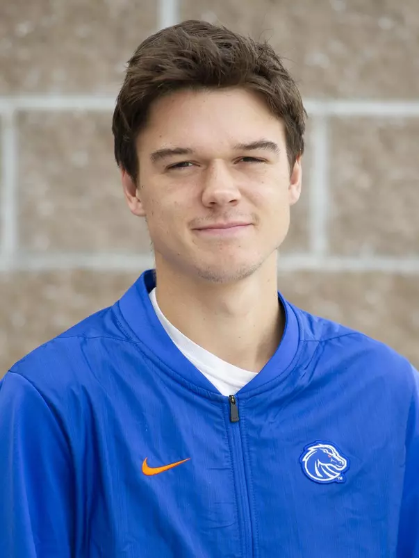 2018-19 Headshot of Addison DeHaven