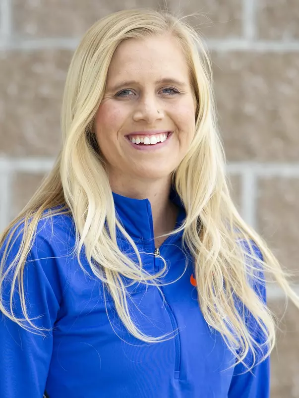 2018-19 Headshot of Gracie Tostenson