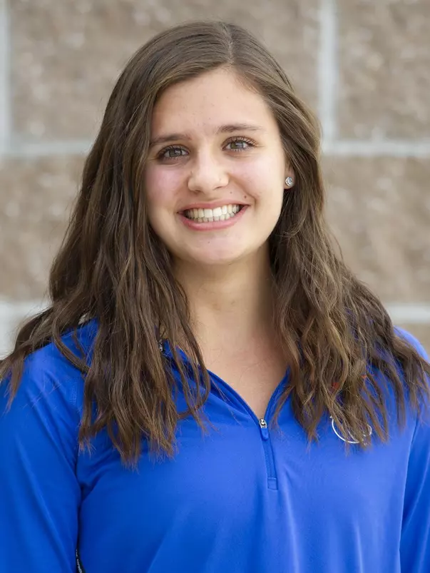 2018-19 Headshot of Taylor Vandenborn