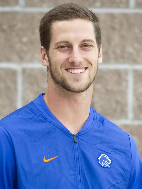 2018-19 Headshot of Cameron Wrout