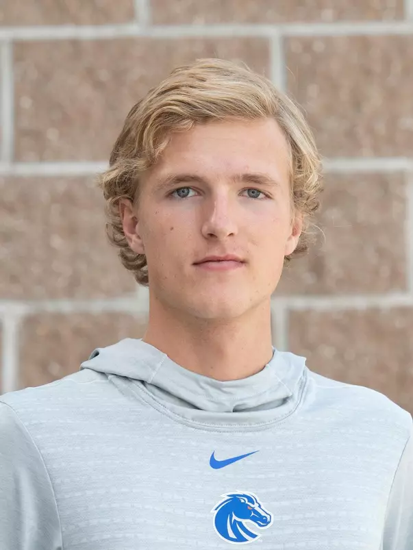 2019-20 Headshot of Lief Everson