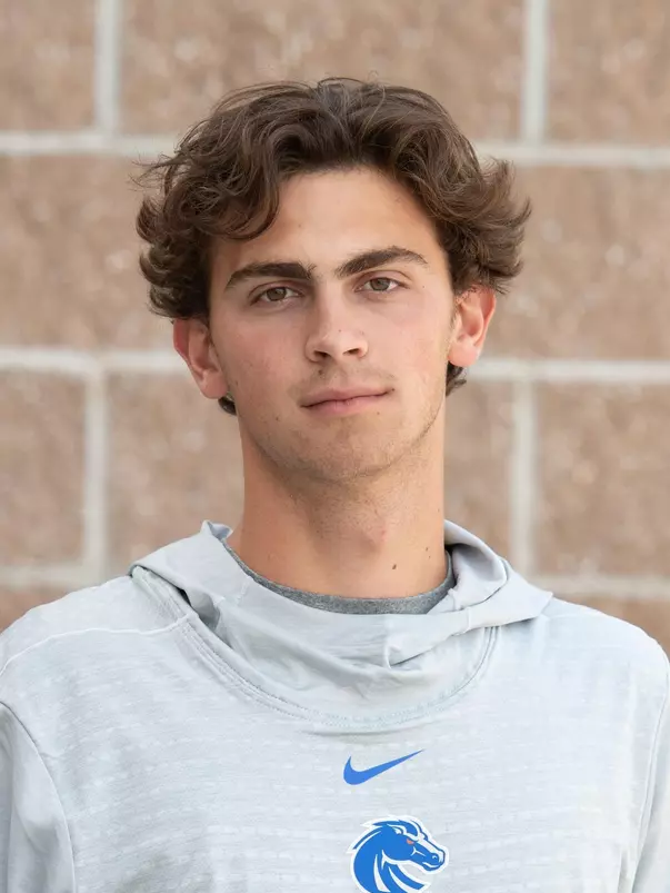 2019-20 Headshot of Henry Mong