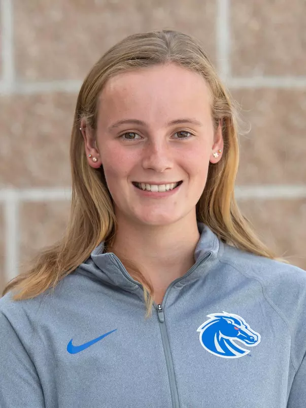 2019-20 Headshot of Hannah O'Connor
