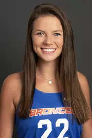 2020 Headshot of Kenna Hanses