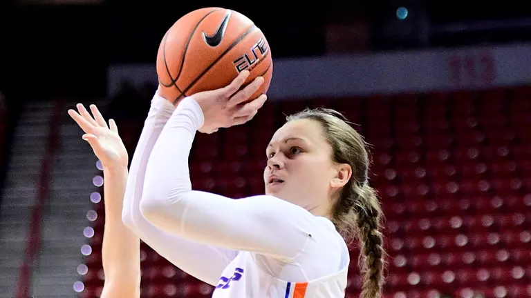 Lupfer's Late 3 Seals Win