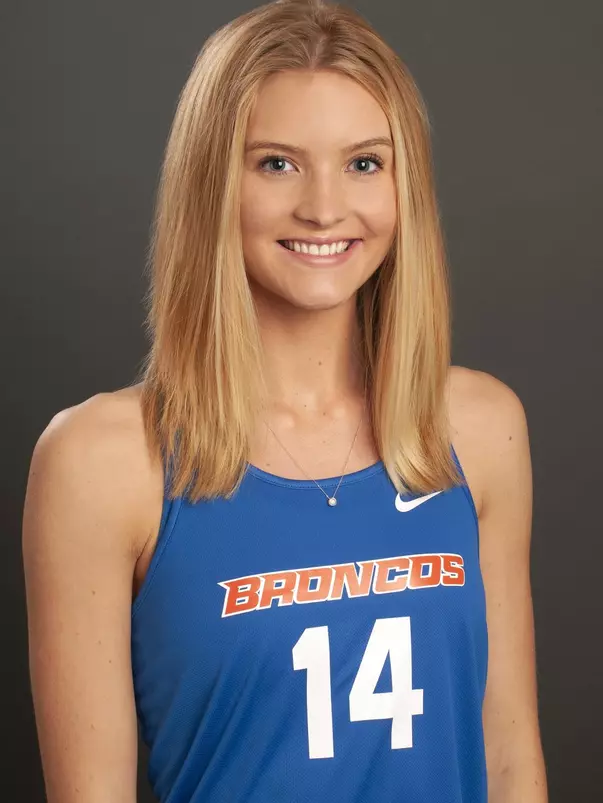 2019 Headshot of Kiley Lewis