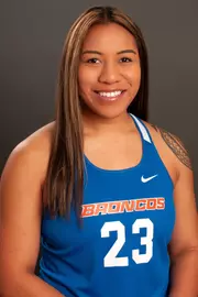 2019 Headshot of Sabe Roberts
