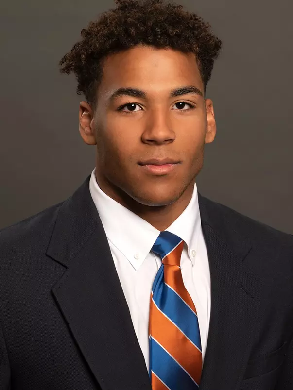 2019 Headshot of Isaiah Bagnah