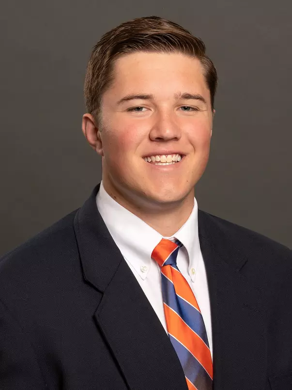 2019 Headshot of Nick Crabtree