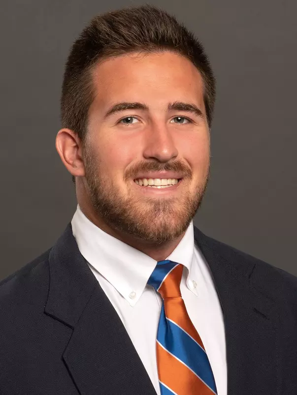 2019 Headshot of Kaden DeLuna
