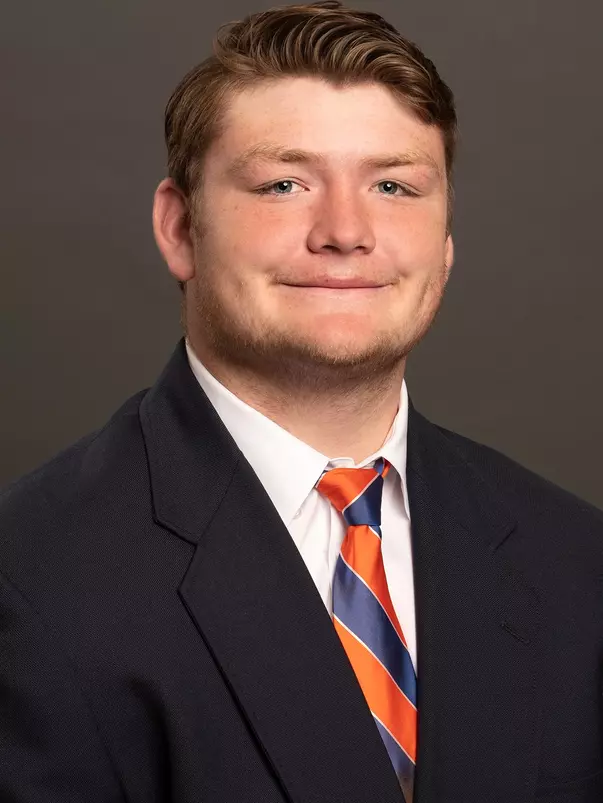 2019 Headshot of Ben Dooley