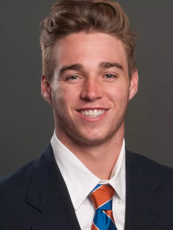 2019 Headshot of Maclaine Griffin