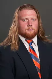 2019 Headshot of Garrett Larson
