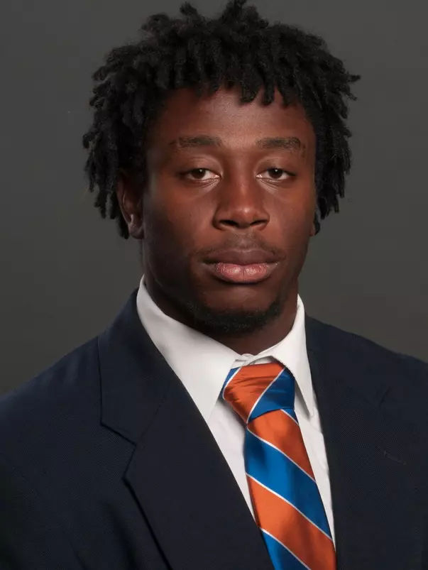 2019 Headshot of Robert Mahone