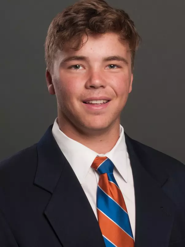 2019 Headshot of Connor Riddle