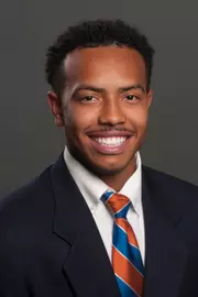 2019 Headshot of Evan Tyler