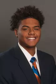 2019 Headshot of Curtis Weaver
