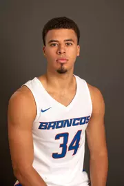 2019-20 Headshot of Alex Hobbs