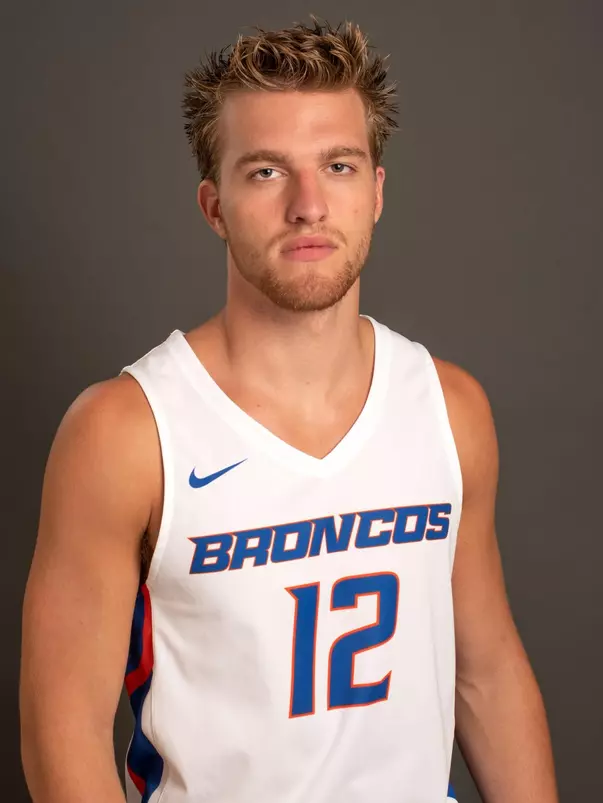 2019-20 Headshot of Max Rice