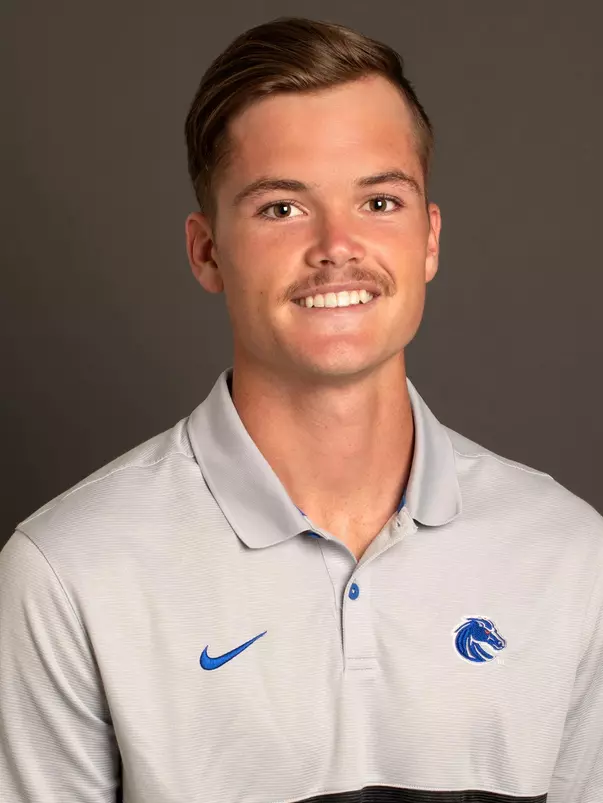 2019-20 Headshot of Blake Bayldon