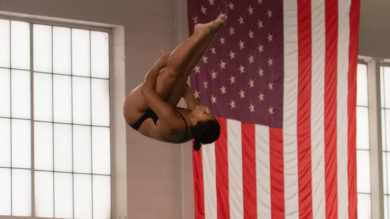 Thompkins Leads Broncos at Bruin Diving Invitational